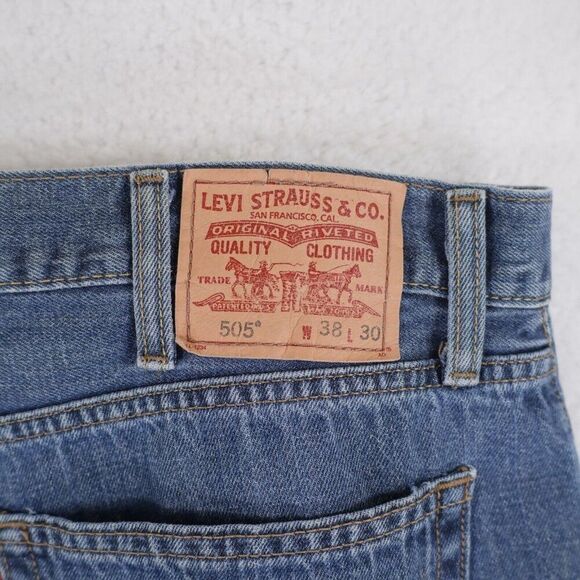 Levi's 505 Straight Fit Blue Denim Stone Wash Mid‎ Rise Jeans 39/29 Tag 38/30 - Picture 5 of 8